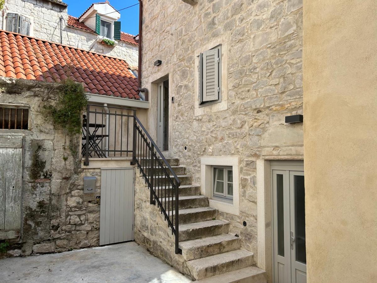 Radunica Old Town - Studio Apartment 3 Split Buitenkant foto